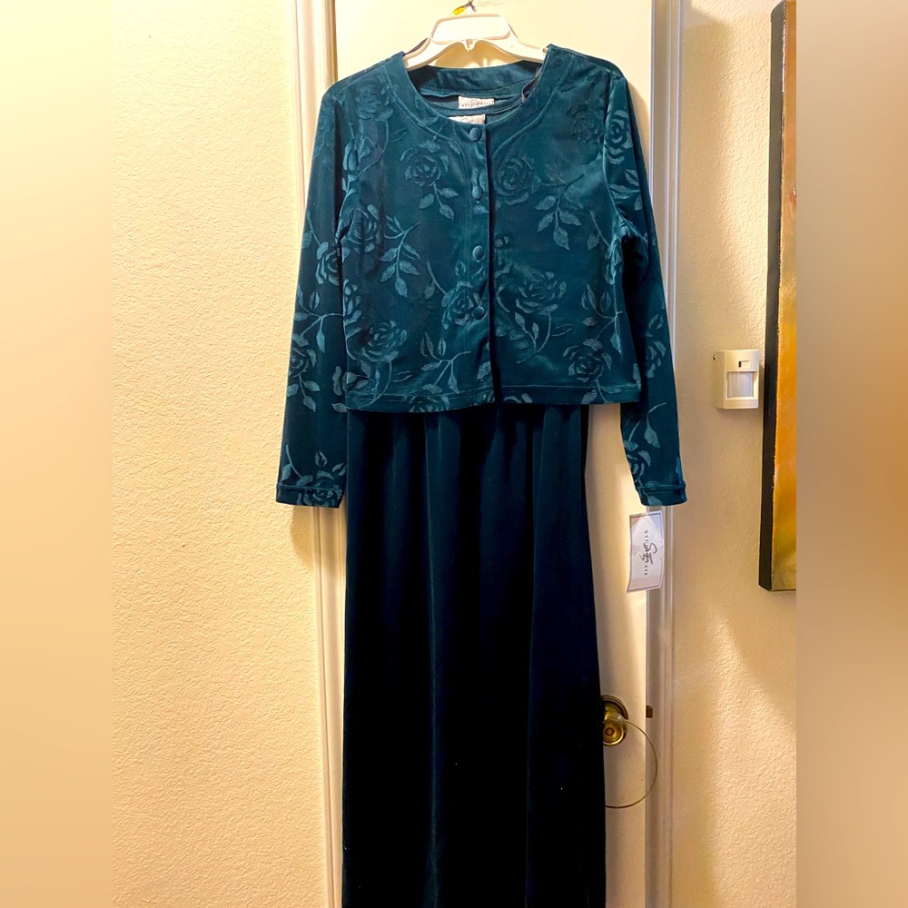 Studio Ease Hunter Green Dress